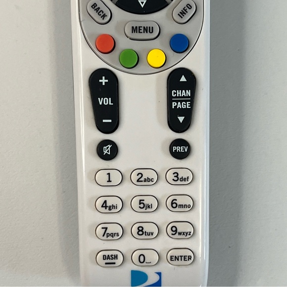 Pre-Owned DirecTV RC66 Remote. Good used condition. See photos. No corrosion! - Picture 8 of 8